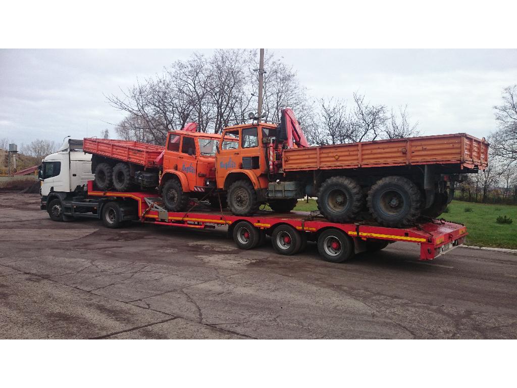 TRANSPORT NISKOPODWOZIOWY SAMOCHODÓW CIĘŻAROWYCH-ZIARKOWSKI