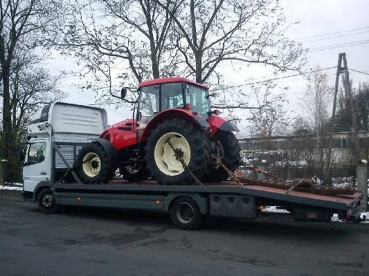 Transport lawetami maszyn rolniczych i budowlanych