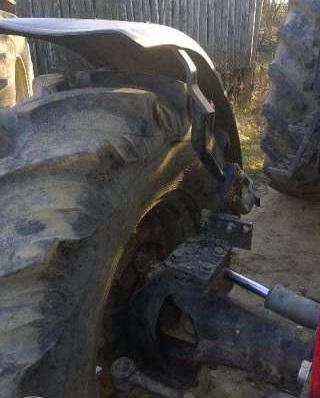 Wspornik / Uchwyt błotnika plastikowego (Ursus c - 385, Zetor)