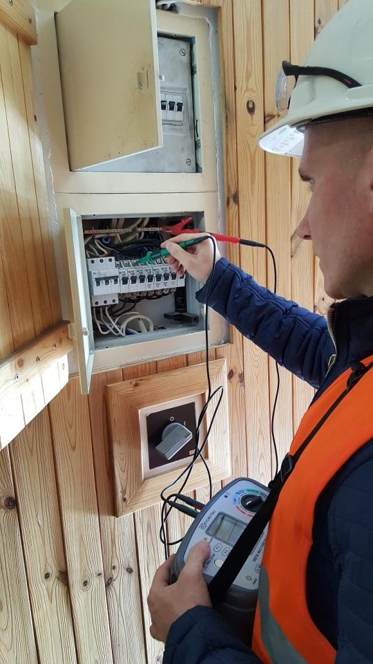 Elektryk - lokalizacja uszkodzeń, przewodów oraz instalacji, naprawa, Gdańsk, pomorskie