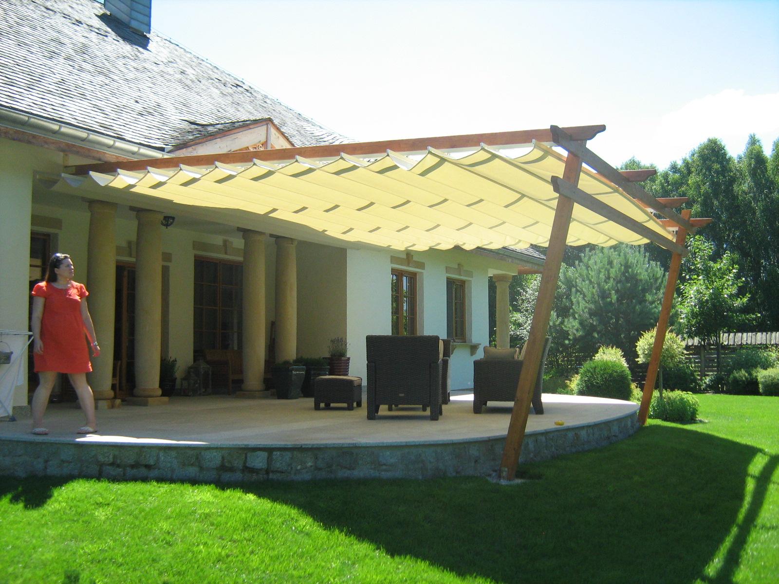 Markiza Pergola typ Patio szer. 6m x 4m wysięgu do podczepienia