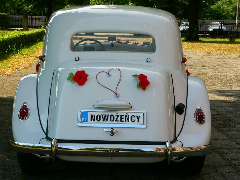 Biały zabytkowy Citroen Traction Avant idealne auto do ślubu, Katowice, śląskie