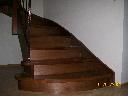schody samonośne z drena dębowego barwionego barierka elemęty kute stalowe poręcz drewniana