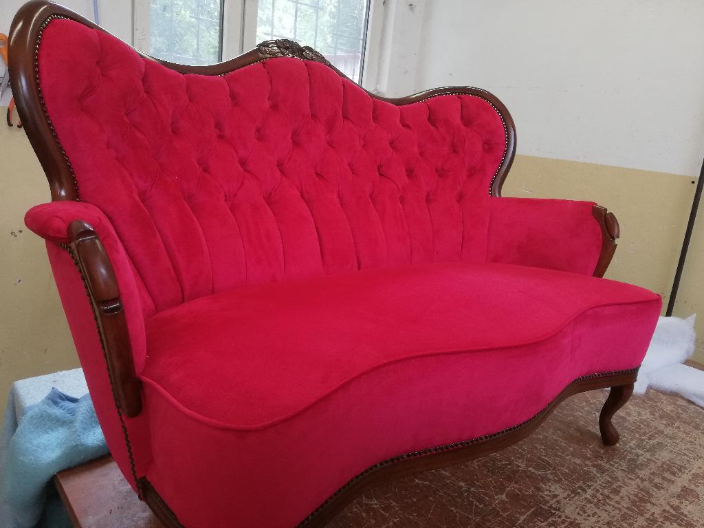 Zakład Tapicerski KAPELA sofa