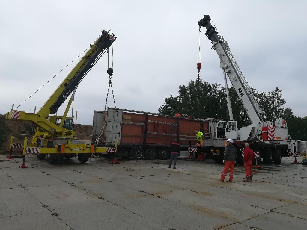 TRANSPORT  PLATFORMA LAWETA SIERADZ ZDUŃSKA WOLA ZŁOCZEW, łódzkie