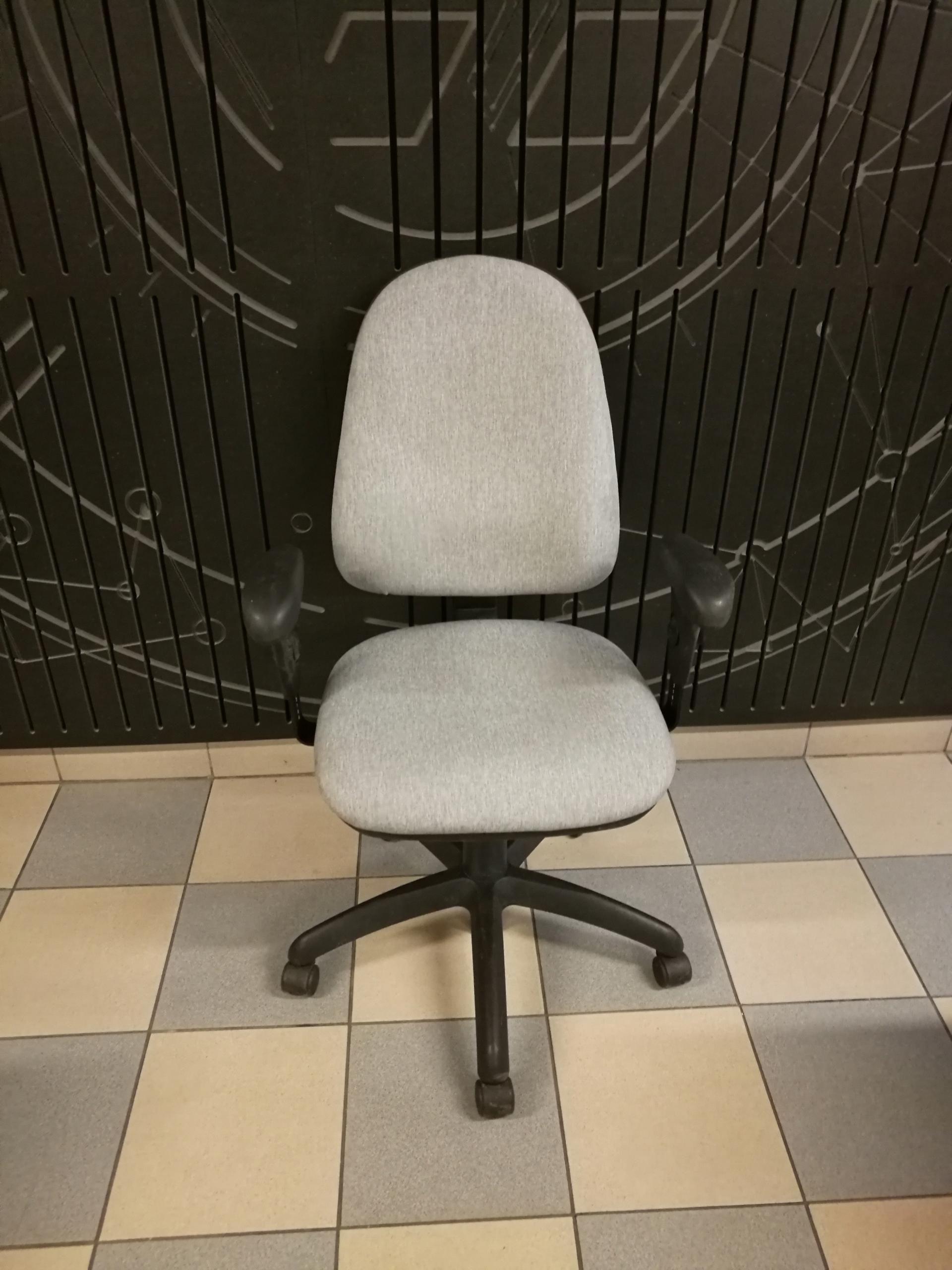 Fotel krzesło biurowe obrotowe SOLO
