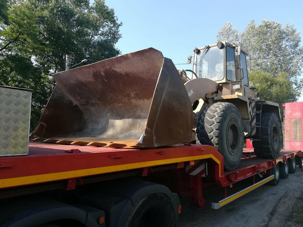 Transport niskopodwoziowy maszyn i koparek transport maszyn Poznań, wielkopolskie