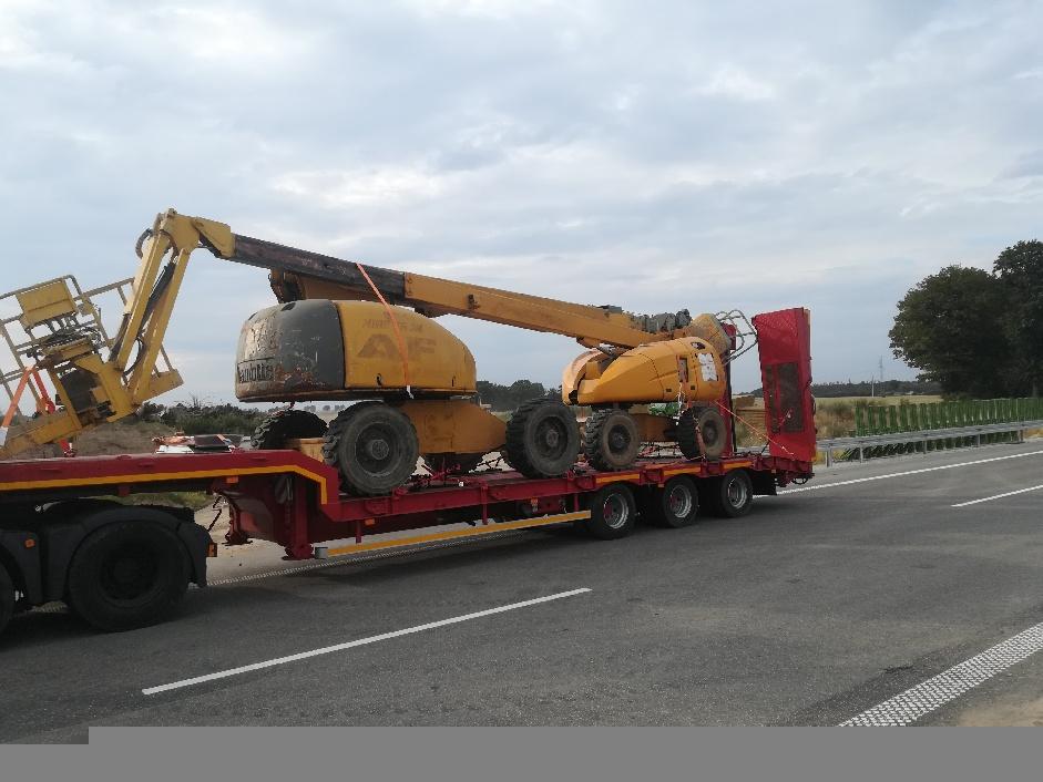 Transport niskopodwoziowy maszyn i koparek transport maszyn Poznań, wielkopolskie
