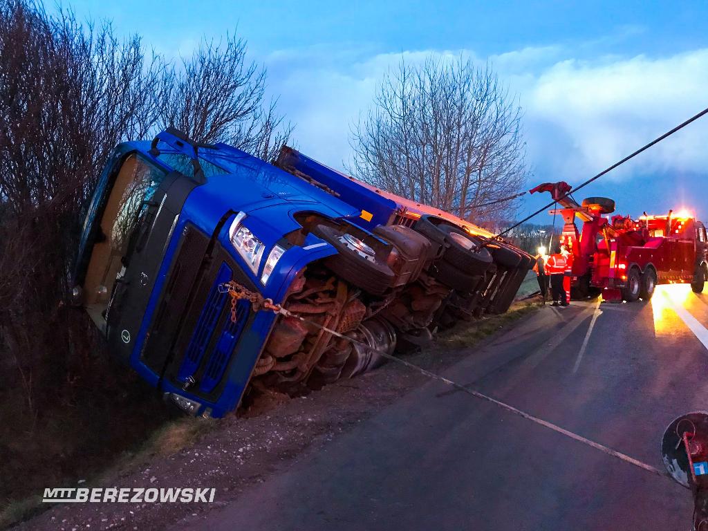 POMOC DROGOWA TIR HOLOWNIK HOLOWANIE A4 LEGNICA CHOJNÓW A18