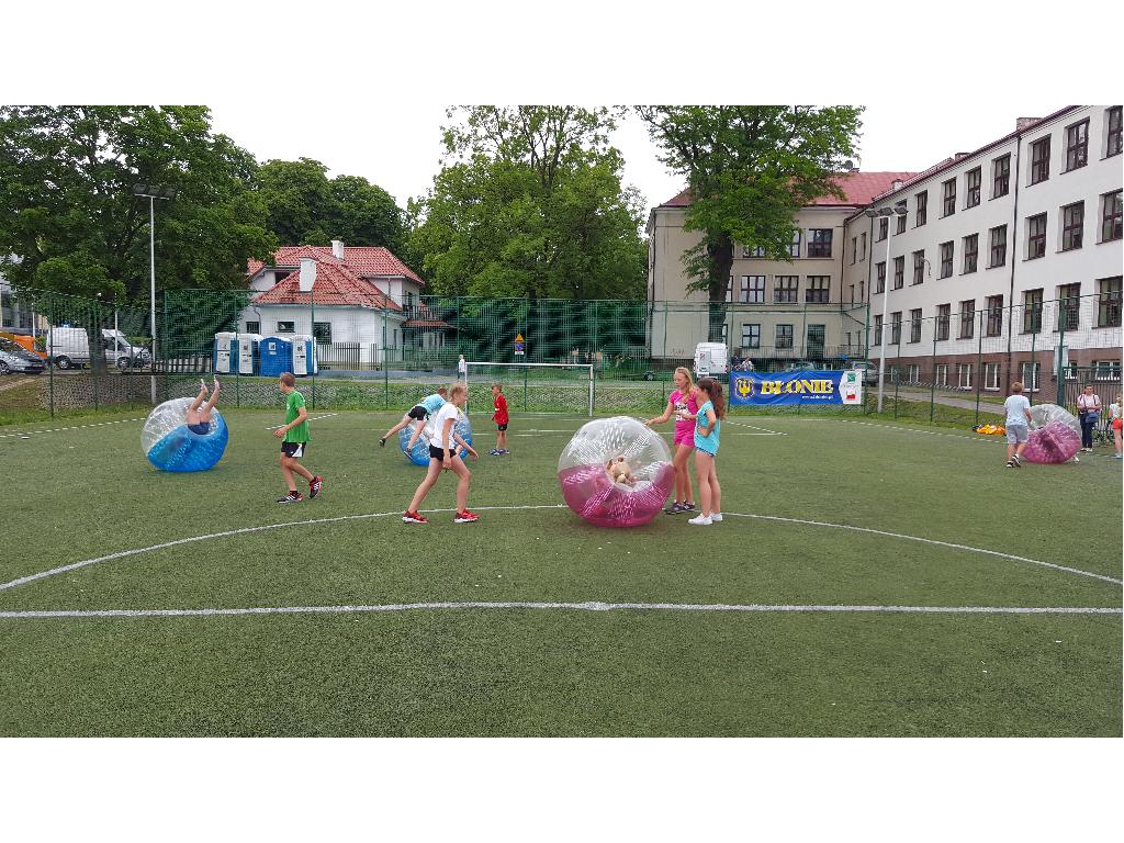 Bubble Football to również świetny sposób na atrakcje dla dz