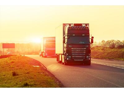 transport ciężarowy  - kliknij, aby powiększyć
