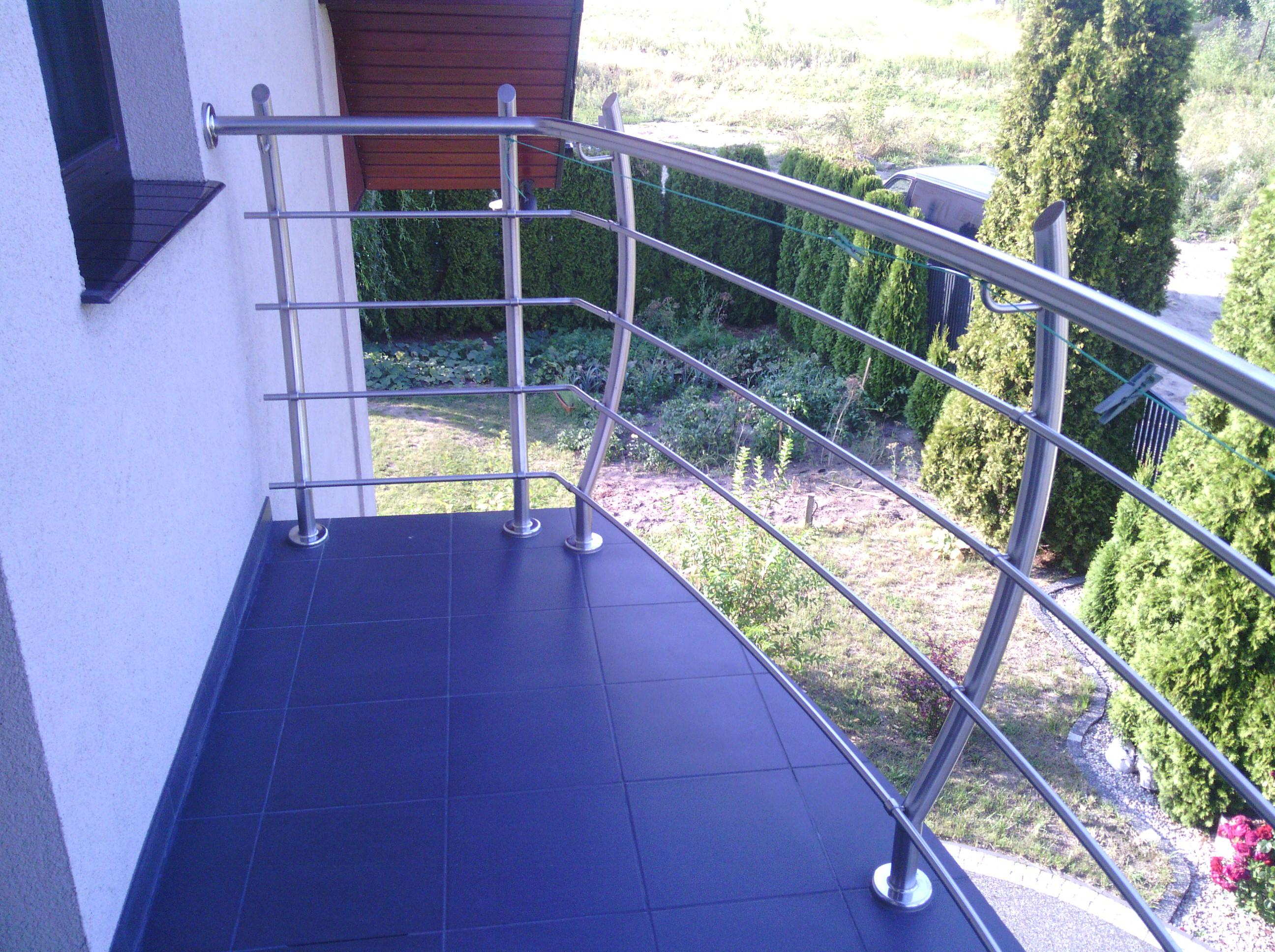 Balustrady balkony schody podjazdy ze stali nierdzewnej