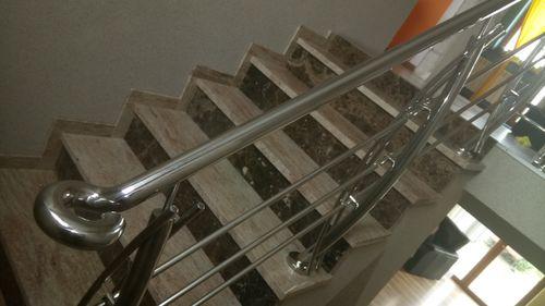 Balustrady balkony schody podjazdy ze stali nierdzewnej