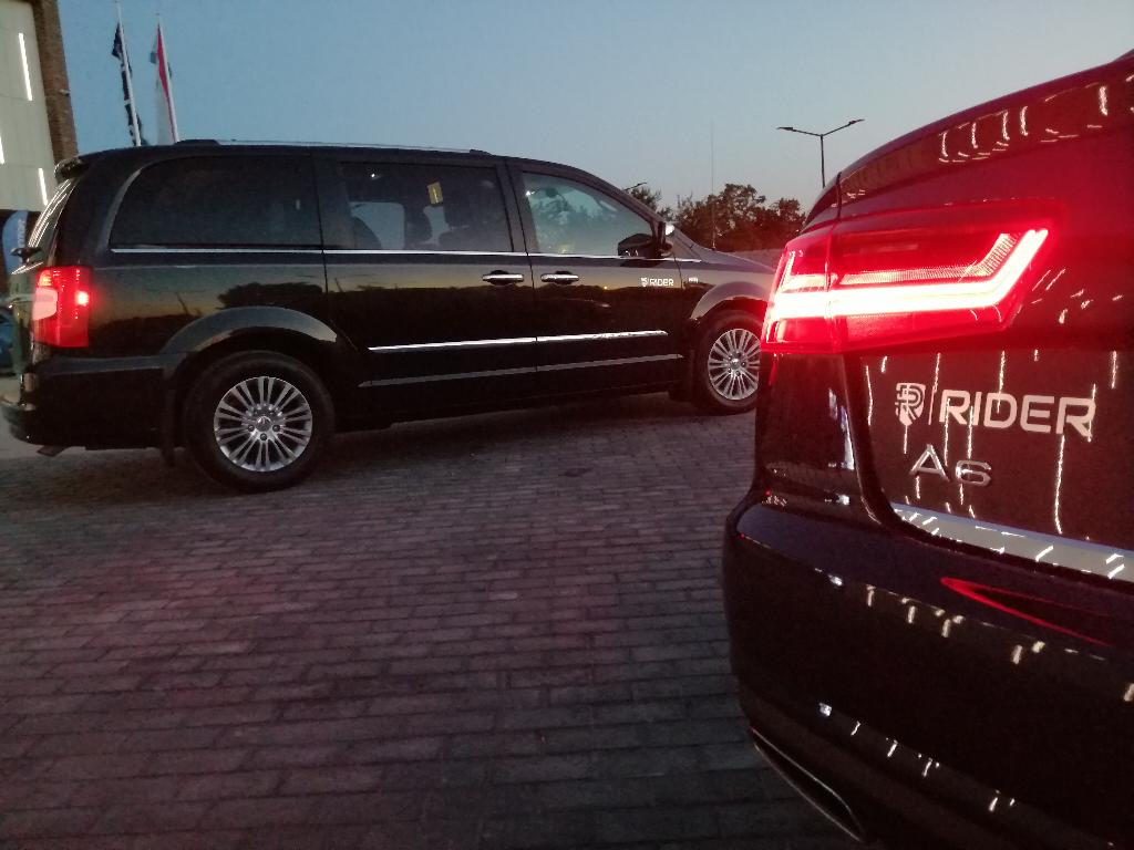 RIDER- transport i przewóz osób, transfer na lotniska Berlin , Szczecin, zachodniopomorskie