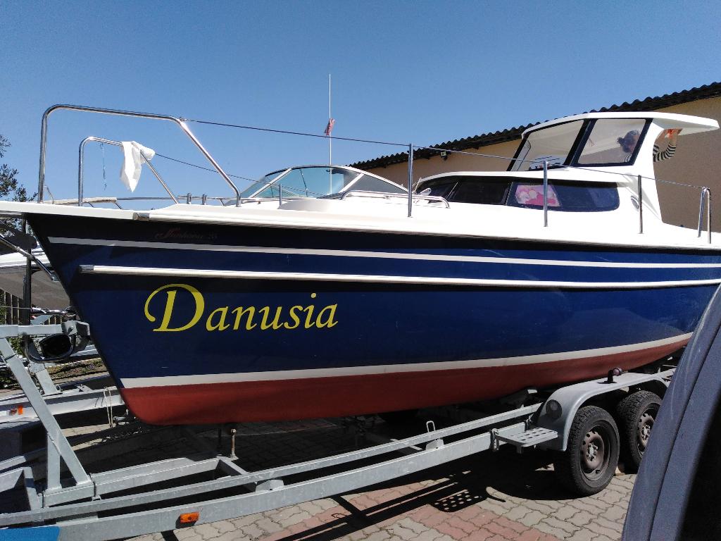 Sunhorse 25 - budowa owiewki i hardtop, poler, malowanie dna