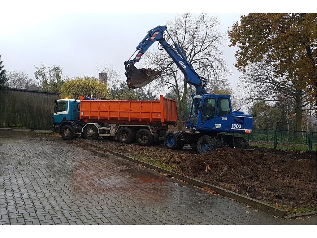 Sprzedaż transport piach ziemia Skierniewice, Rawa Mazowiecka. piasek, łódzkie