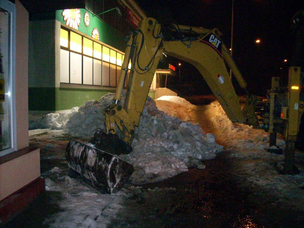 Odśnieżanie dachów Stalowa Wola, Sandomierz, Tarnobrzeg i okolice, podkarpackie