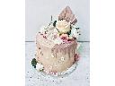 Tort urodzinowy z żywymi kwiatami