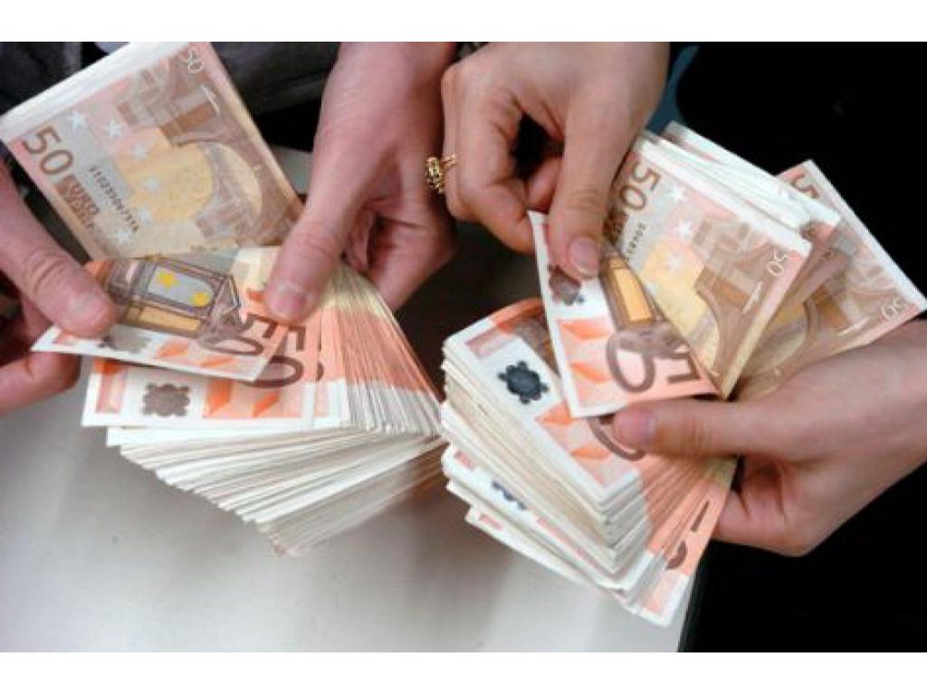 Oferty pożyczek: kredyty finansowe i kredyty na nieruchomości