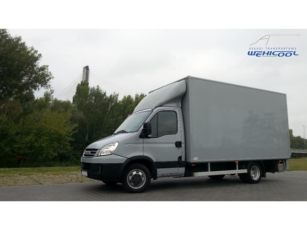 Iveco Daily kontener z windą załadunkową