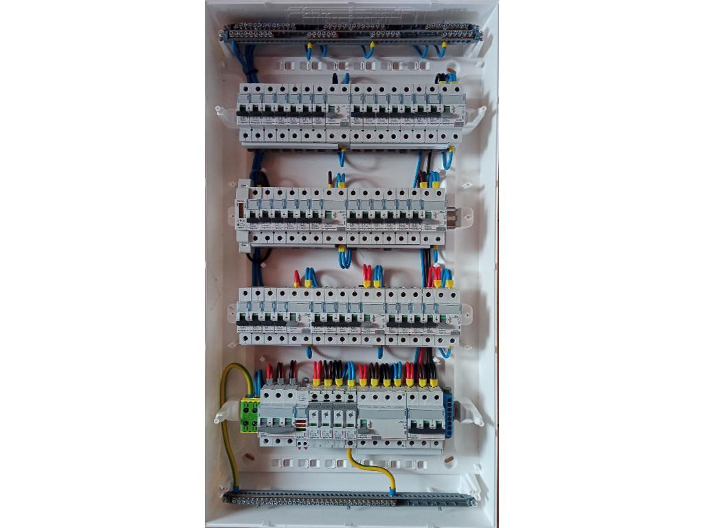 Montaż, naprawa i wymiana instalacji elektrycznych, Bydgoszcz, kujawsko-pomorskie