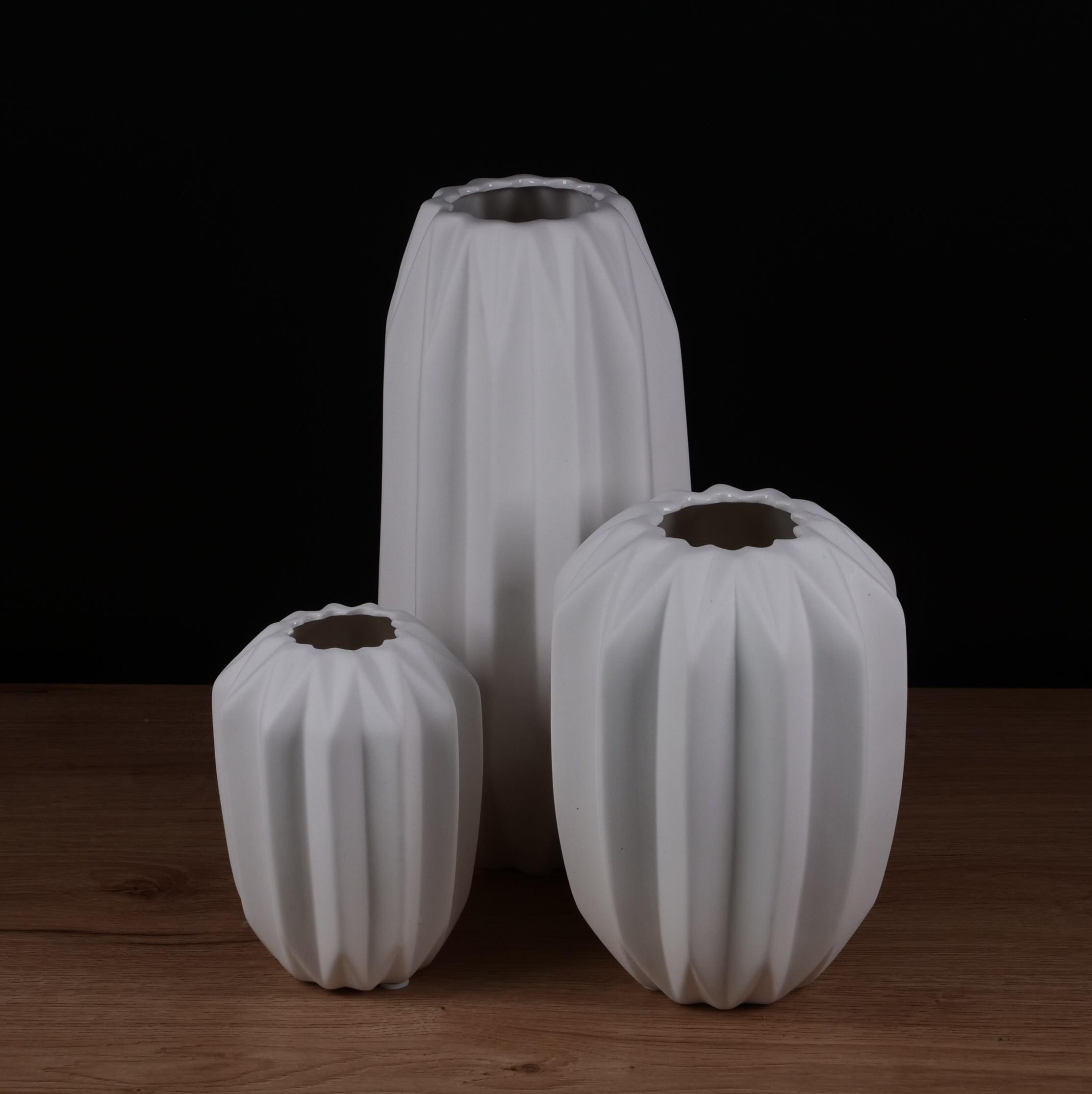 Designerski wazon nowoczesny ceramiczny duży