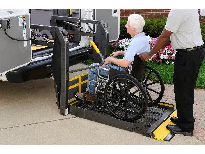 Przewóz osób niepełnosprawnych  usługi firmy WlaTrans