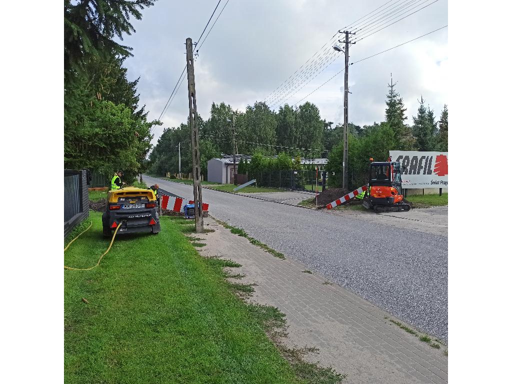 Przeciski kretem , przebicie pod drogą , budowa światłowodów , , Łódź, łódzkie