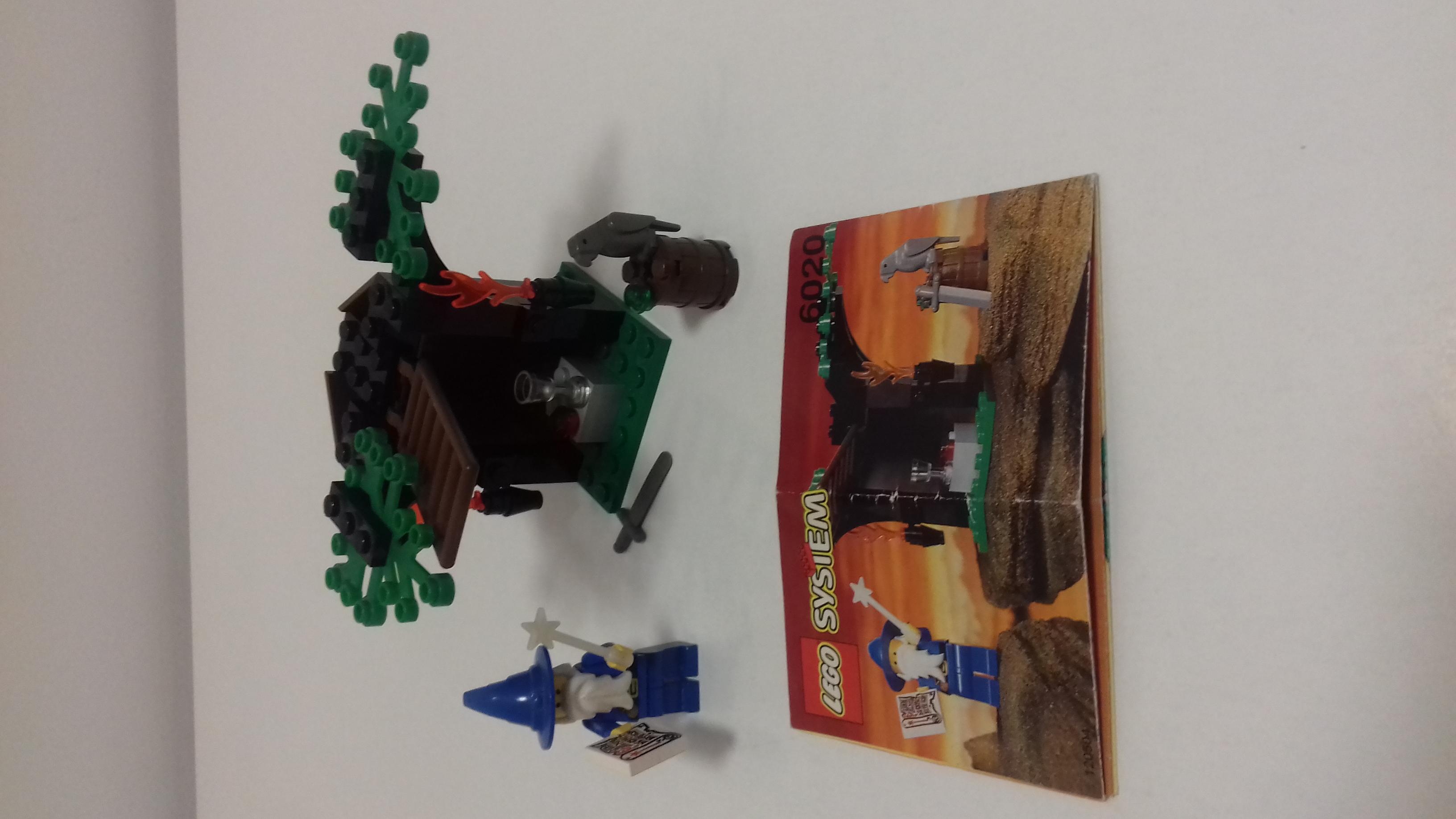 Klocki Lego Castle6020 - Sekretne laboratorium Wizarda, sprzedam
