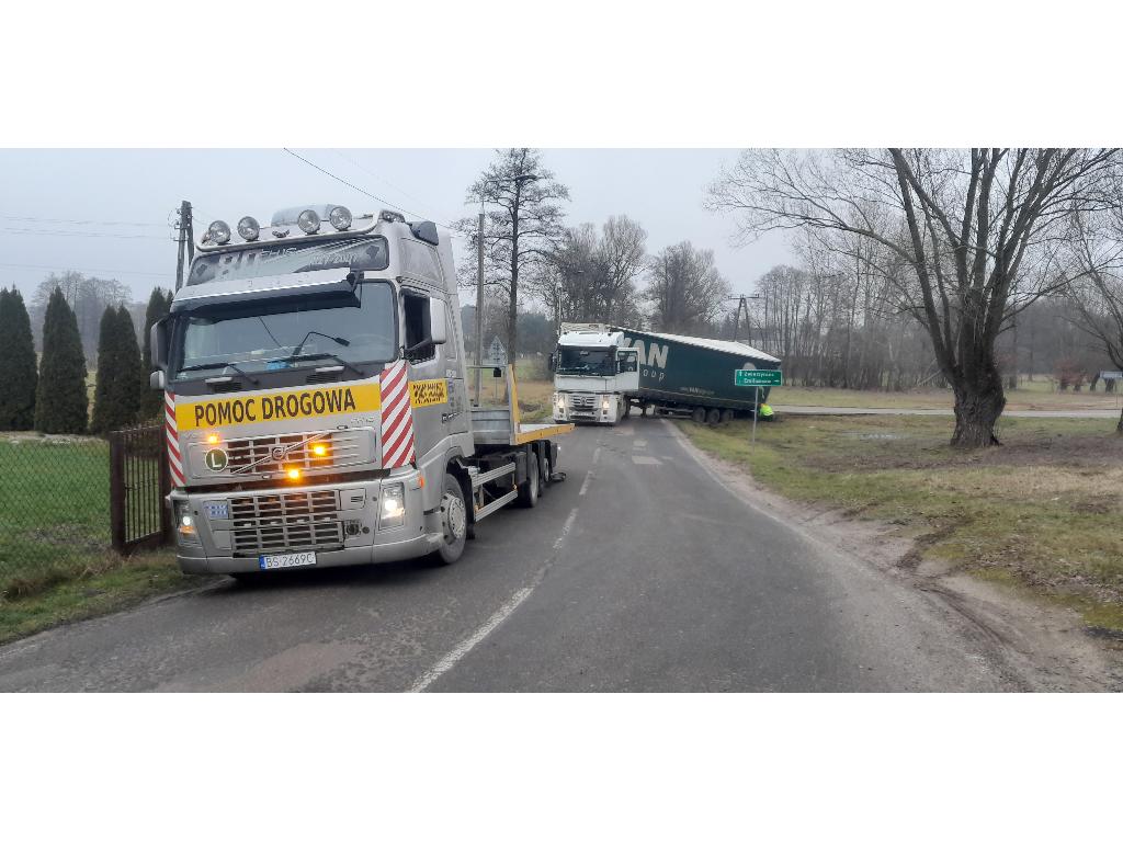 Pomoc drogowa  Holowanie Tir  Transport maszyn , Suwałki , podlaskie