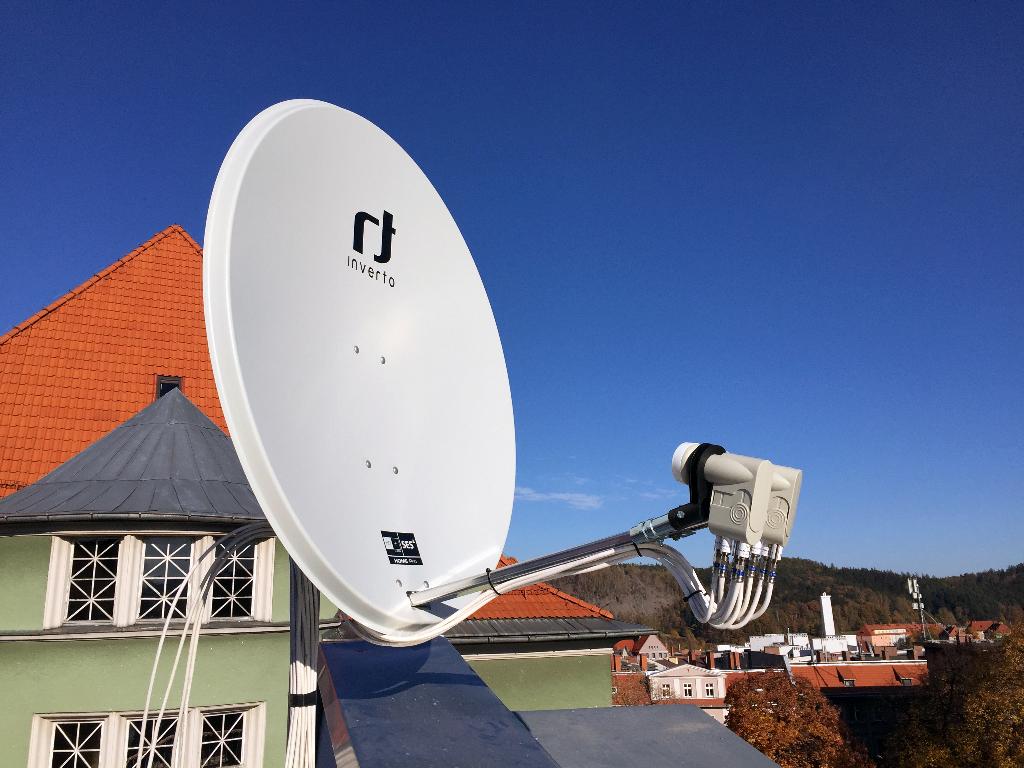 Montaż anten satelitarnych i dvb-t Wałbrzych  Bernaś, dolnośląskie