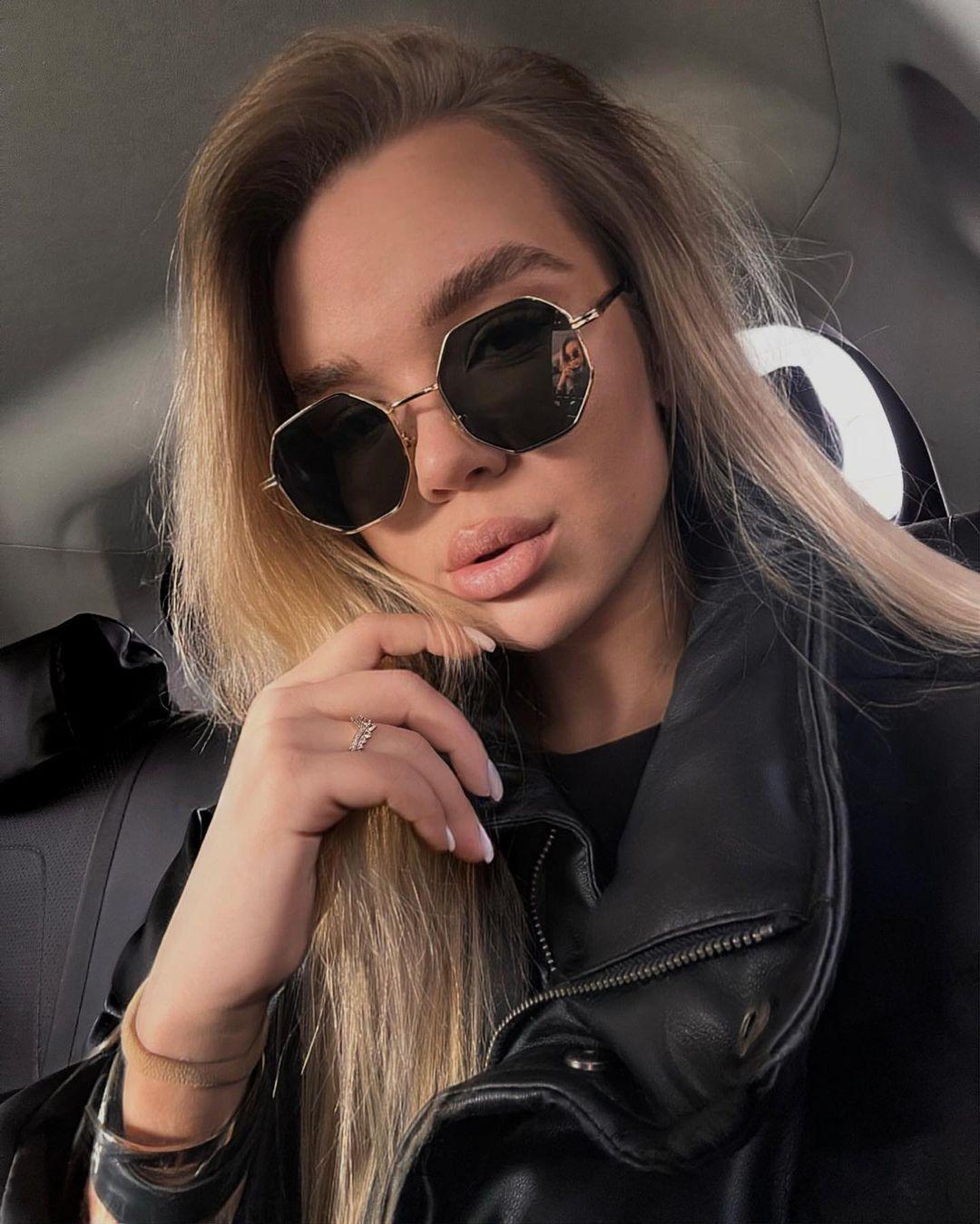 Karolka 23l szuka prawdziwego partnera