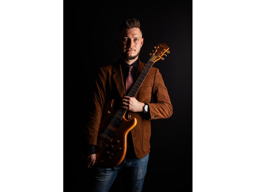 Lekcje gry na gitarze elektrycznej i akustycznej., Łódź, łódzkie