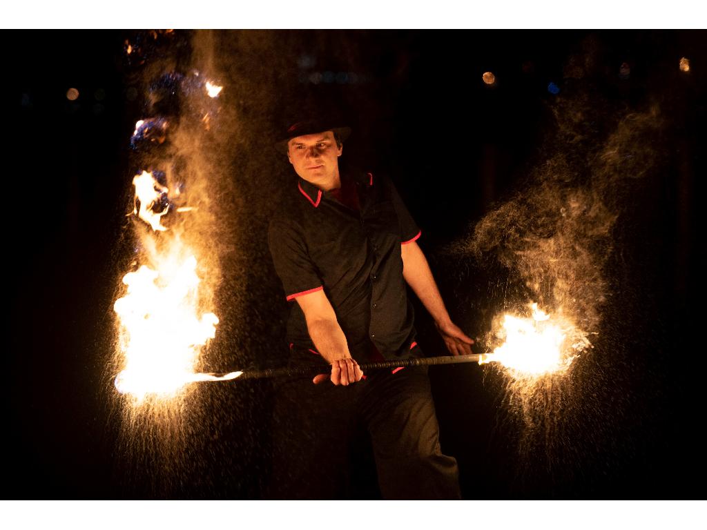 Elegancki fireshow