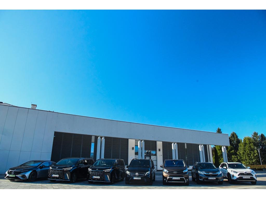 Przewóz osób, usługi szoferskie, transfer lotniskowy