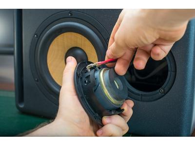 naprawa głośników - kliknij, aby powiększyć