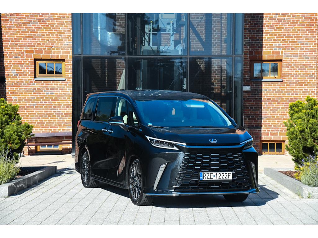 Lexus LM - Vip przewóz osób Rzeszów