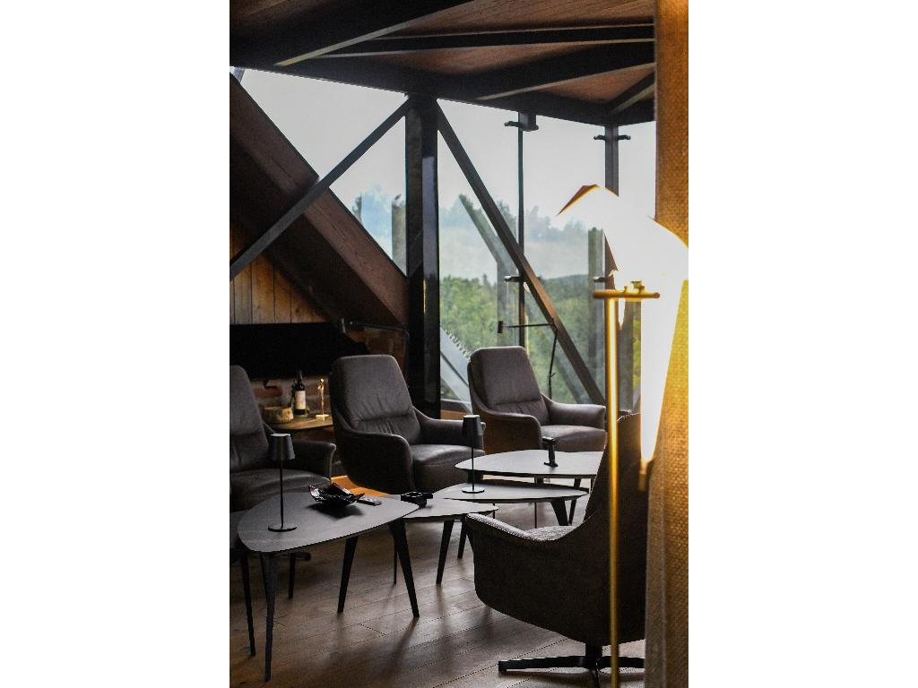 CONCIERGE SERVICE - LUXURY TOUR TEL 880880449