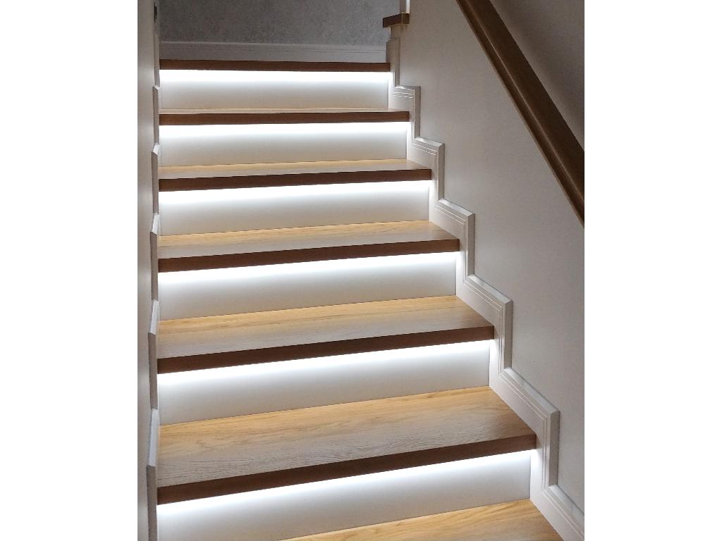 Oświetlenie LED w nosku