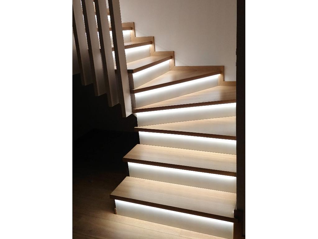 Oświetlenie LED w nosku