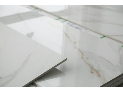 układanie płytek glazura - kliknij, aby powiększyć