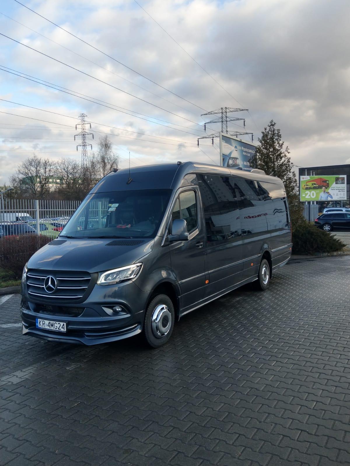 Wynajem autokarów w Krakowie; wynajem busów w Krakowie; busy Kraków, Proszowice, małopolskie