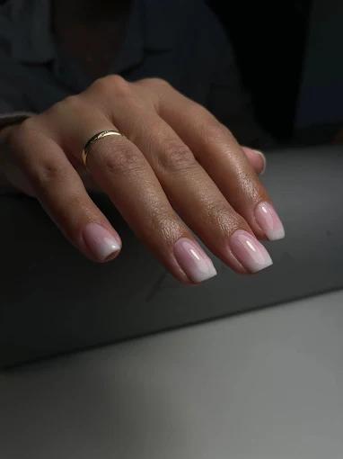 Kosmetolog, kosmetyczka, pedicure, manicure, piercing, kolczyki, Mielec, podkarpackie