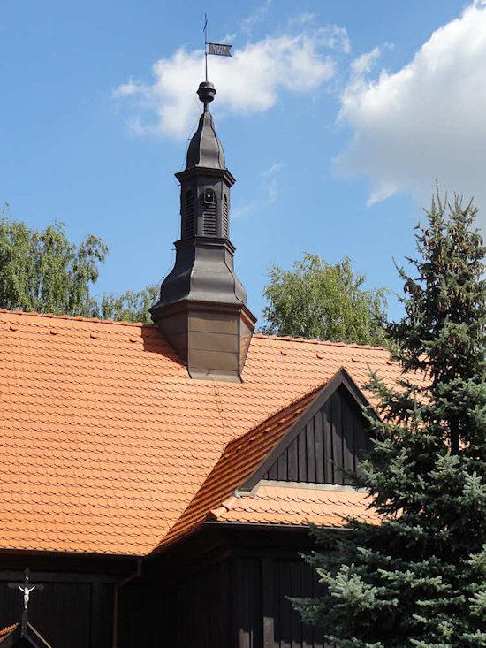 Remont zabytkowego kościoła w Chludowie