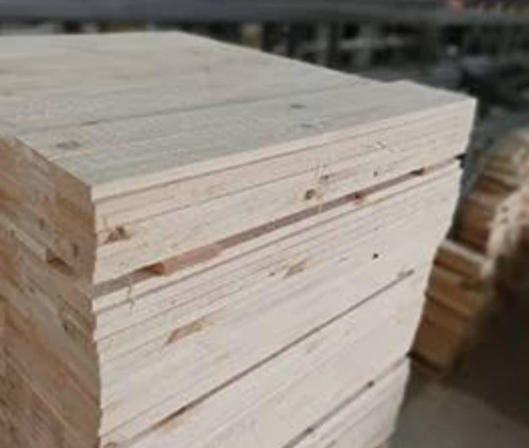 Pine strips lumber  /  Pallet elements, kranow