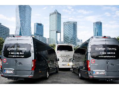Komfort i bezpieczeństwo: Dlaczego warto wybrać wynajem busów i autokarów ze Sprint Travel